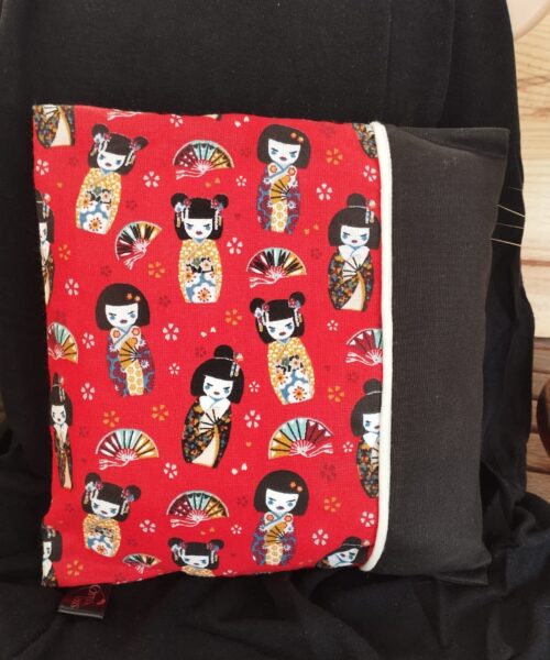 Alternative view of Petite bouillotte Léon