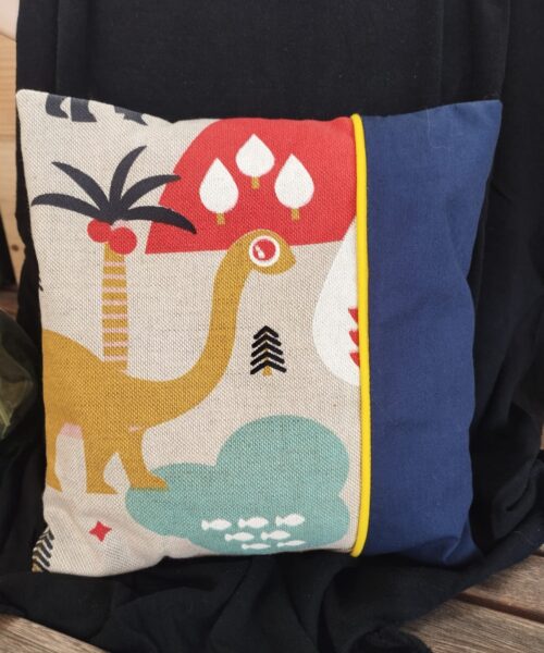 Alternative view of Petite bouillotte Léon