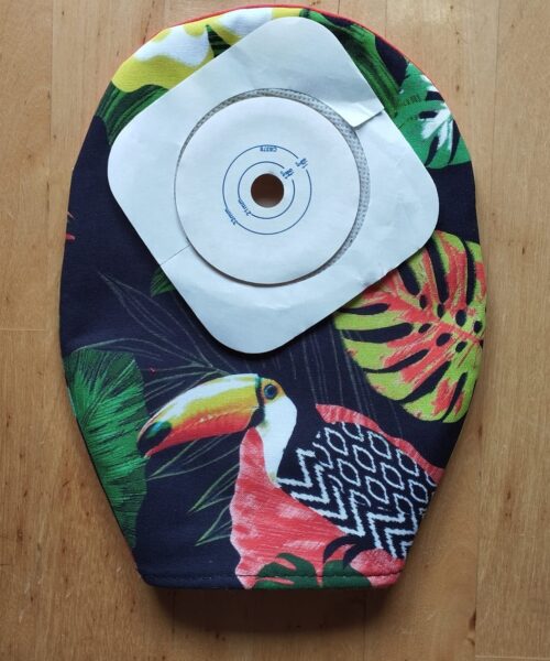 Alternative view of Exemple de modèle cache poche Nicole (sur commande)