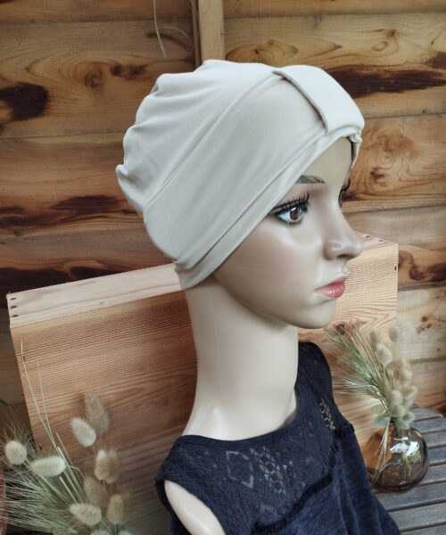 Alternative view of Bonnet Sylvie SANS bandeau